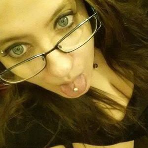 Meet your Posher, Tara lou